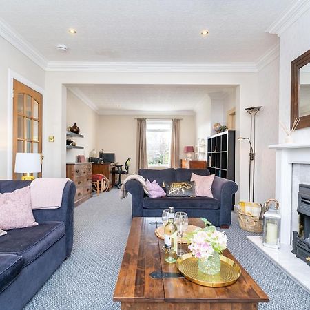 New Four Bedroom House - All Rooms Ensuite Stirling Esterno foto