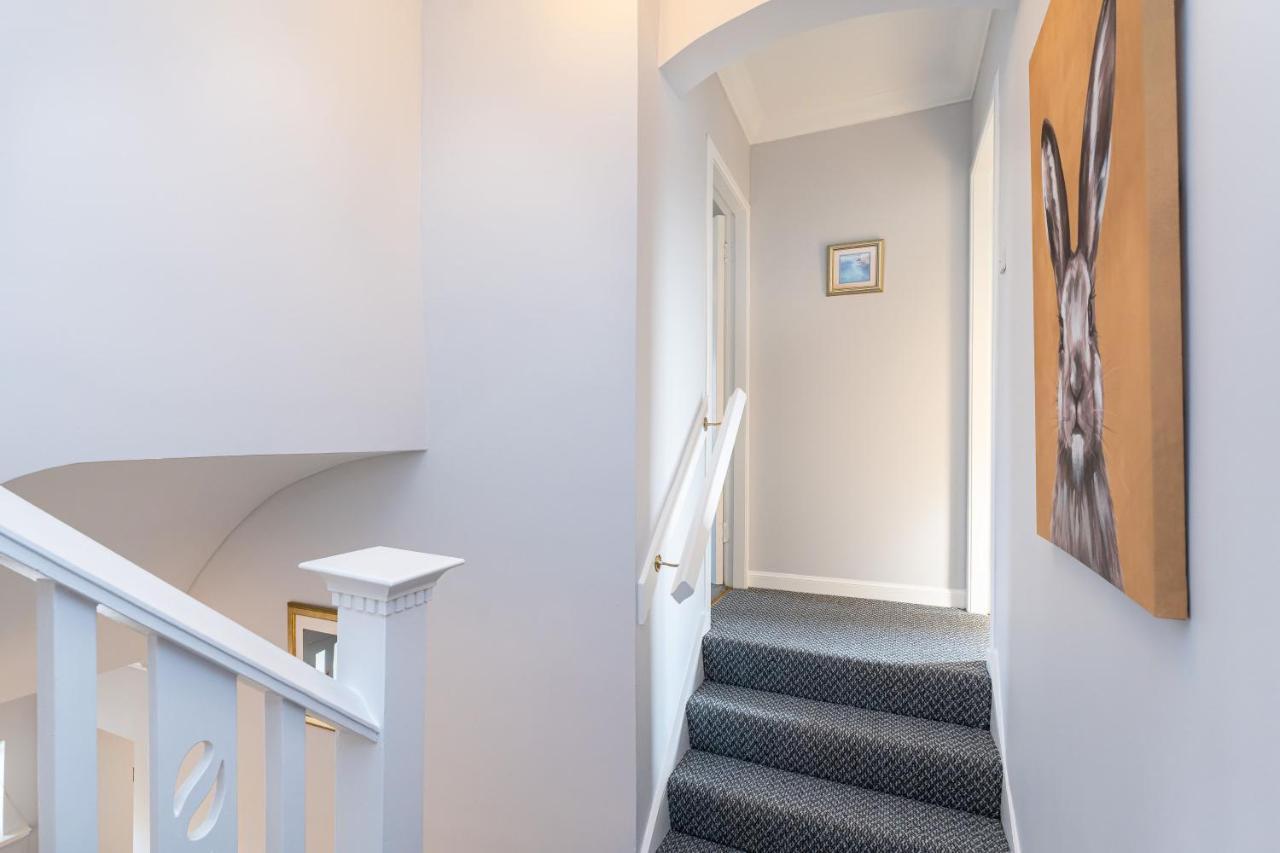 New Four Bedroom House - All Rooms Ensuite Stirling Esterno foto