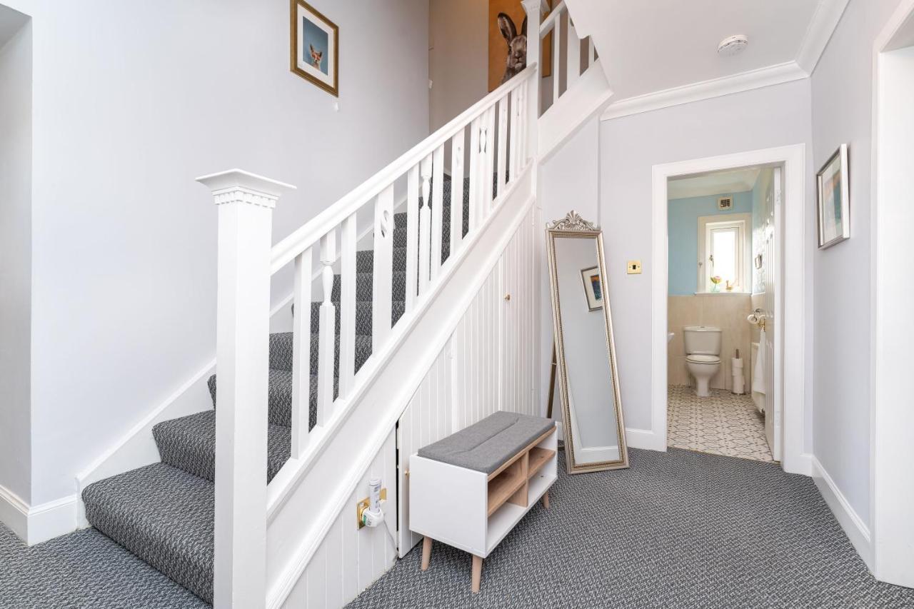 New Four Bedroom House - All Rooms Ensuite Stirling Esterno foto