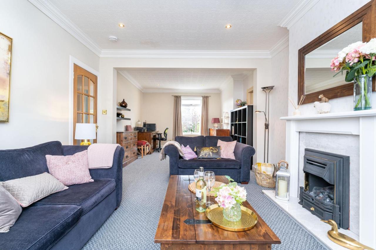 New Four Bedroom House - All Rooms Ensuite Stirling Esterno foto